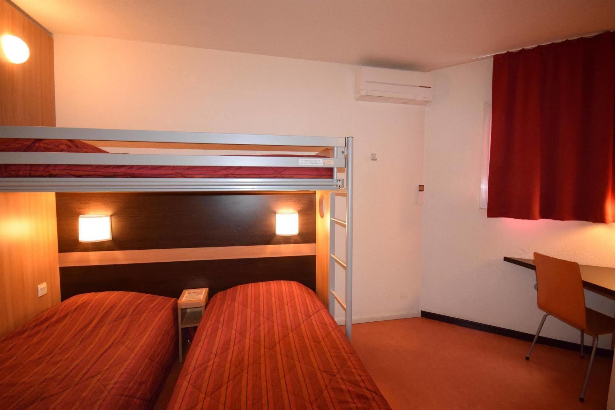 พรีเมียร์ คลาส บอร์โด ซูด - เปสสัค เบร์ซอล Hotel เปสซัค ภายนอก รูปภาพ